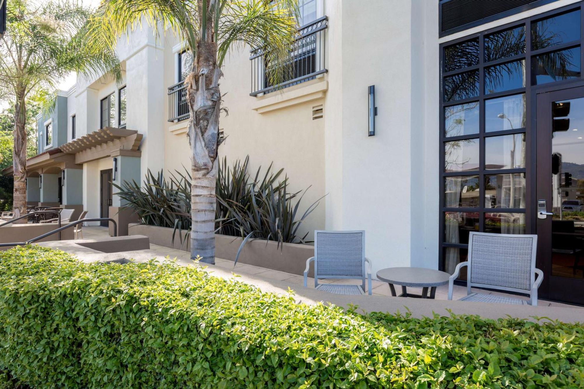 Hampton Inn Santa Barbara/Goleta Exterior foto