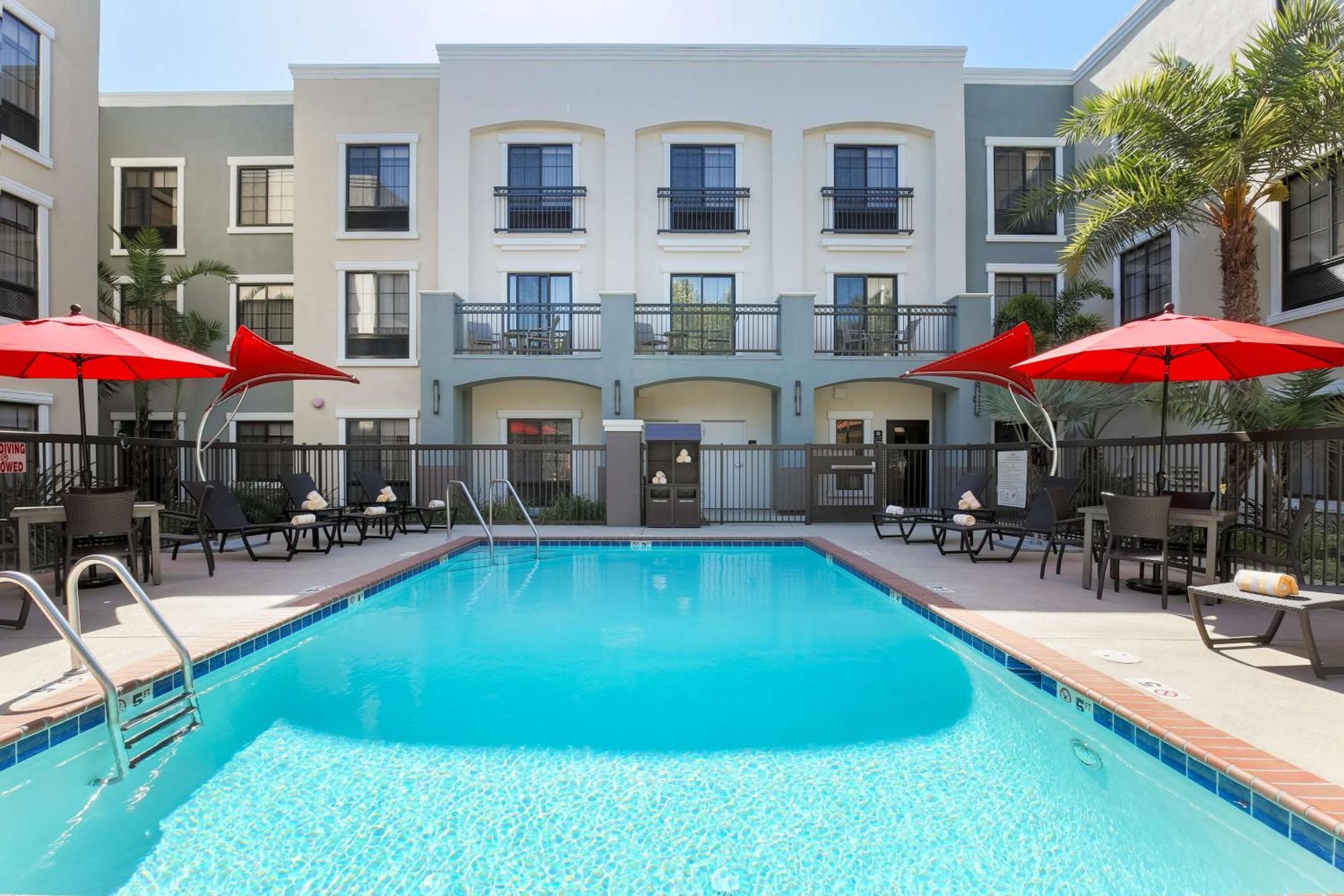 Hampton Inn Santa Barbara/Goleta Exterior foto